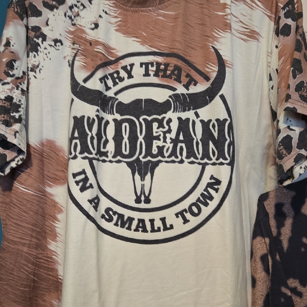 Alden Brown and Black Graphic Tees - Picture 2 of 6